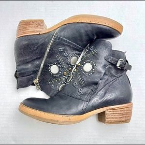 A.S 98 size 40 booties